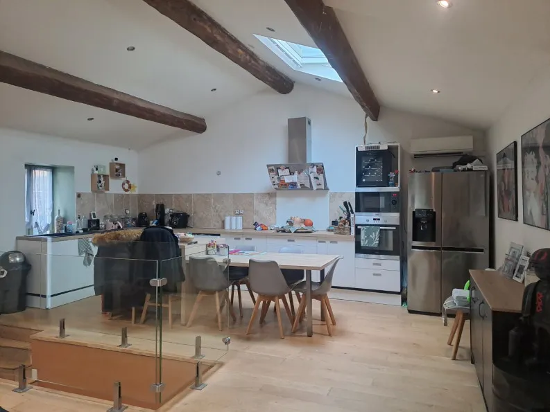 Ensemble immobilier 3 pièces 103 m² - Photo 1