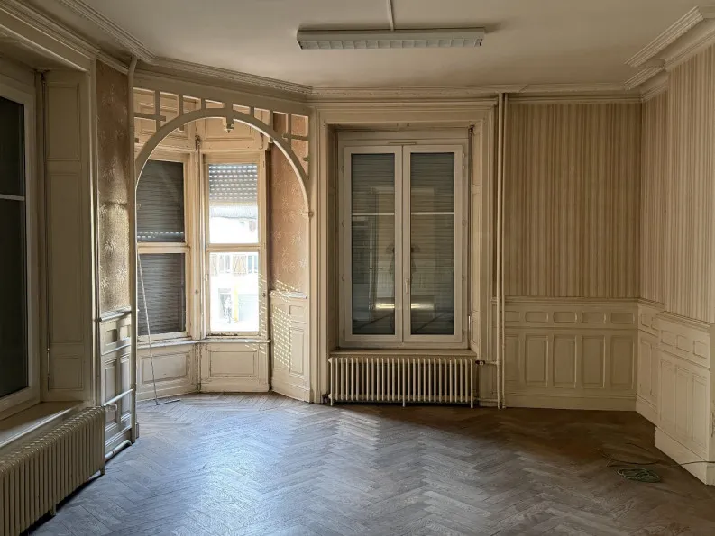 Immeuble 600 m² - Photo 1