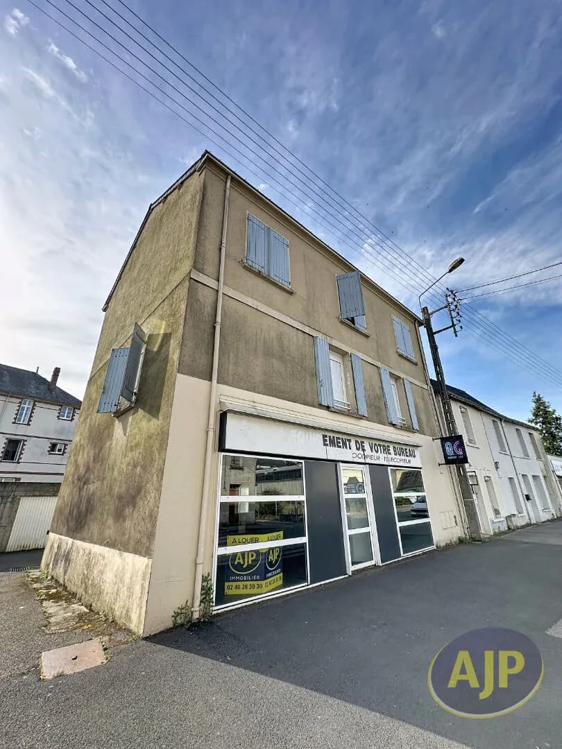 Immeuble de rapport 6 pièces 150 m² - Photo 1