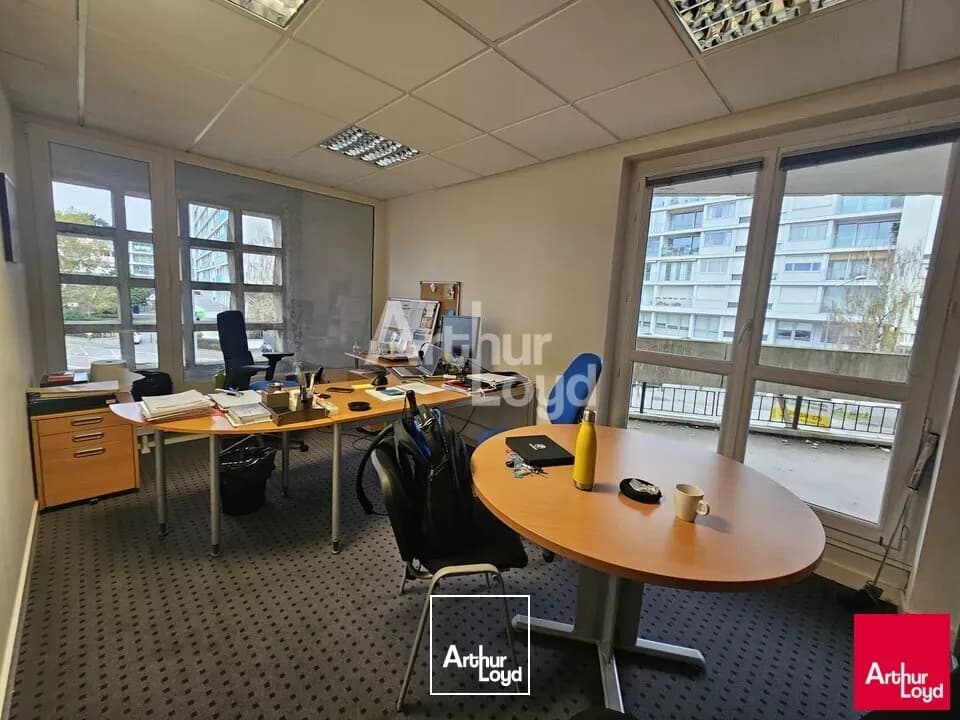 Angers centre ville, proche Palais de Justice, ensemble immobilier à vendre de 700 m² environ - Photo 1