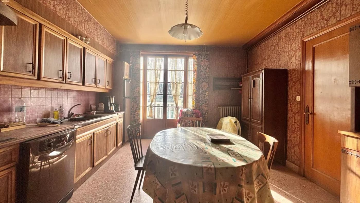 À vendre - Tènement immobilier avec appartements et dépendances - Photo 1
