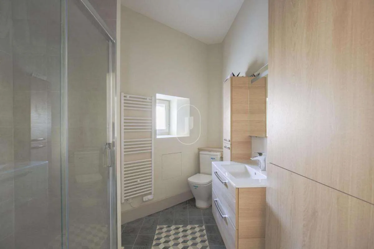 Immeuble 4 pièces 128 m² - Photo 1