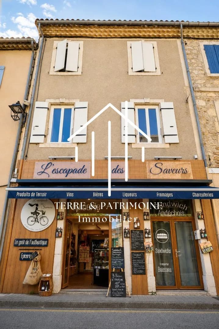 Immeuble - Photo 1