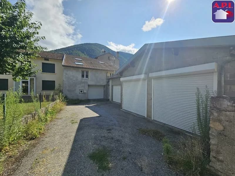 Immeuble de rapport - Photo 1