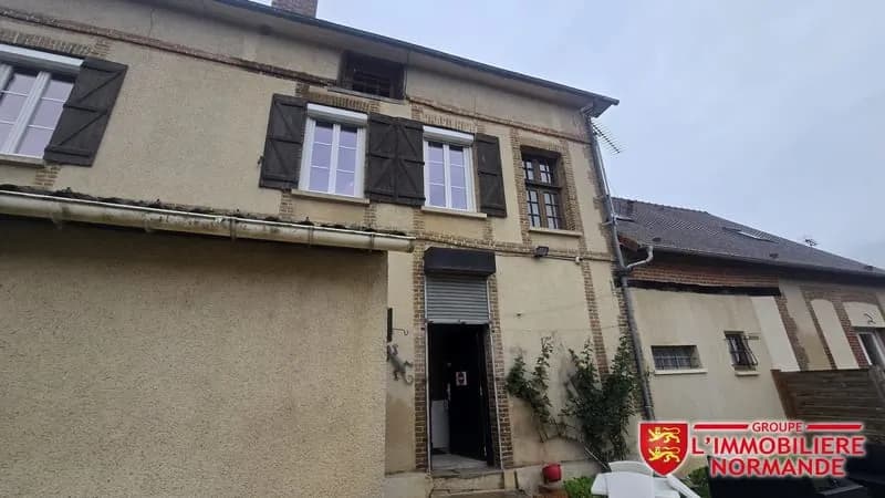 Immeuble - Photo 1