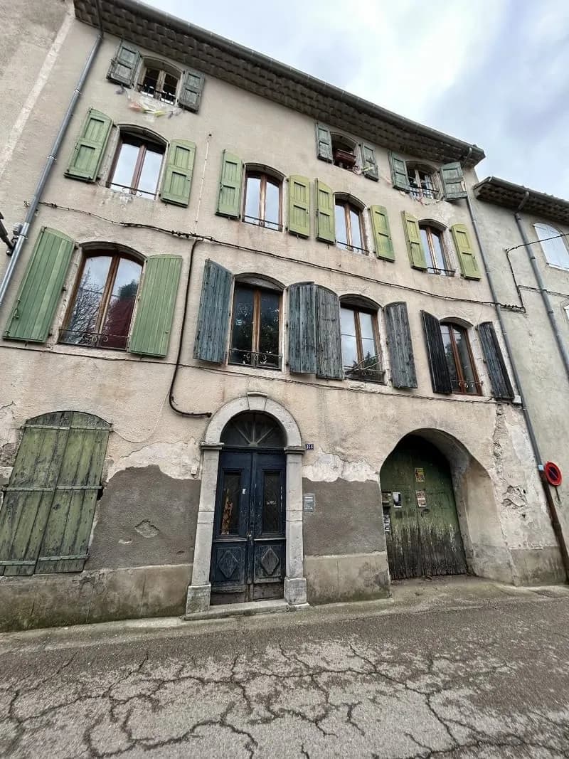 Immeuble de rapport - Photo 1