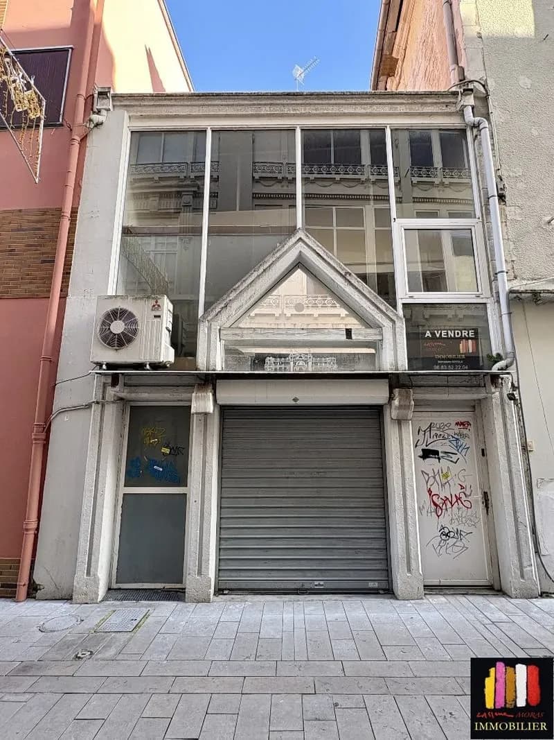 Immeuble - Photo 1