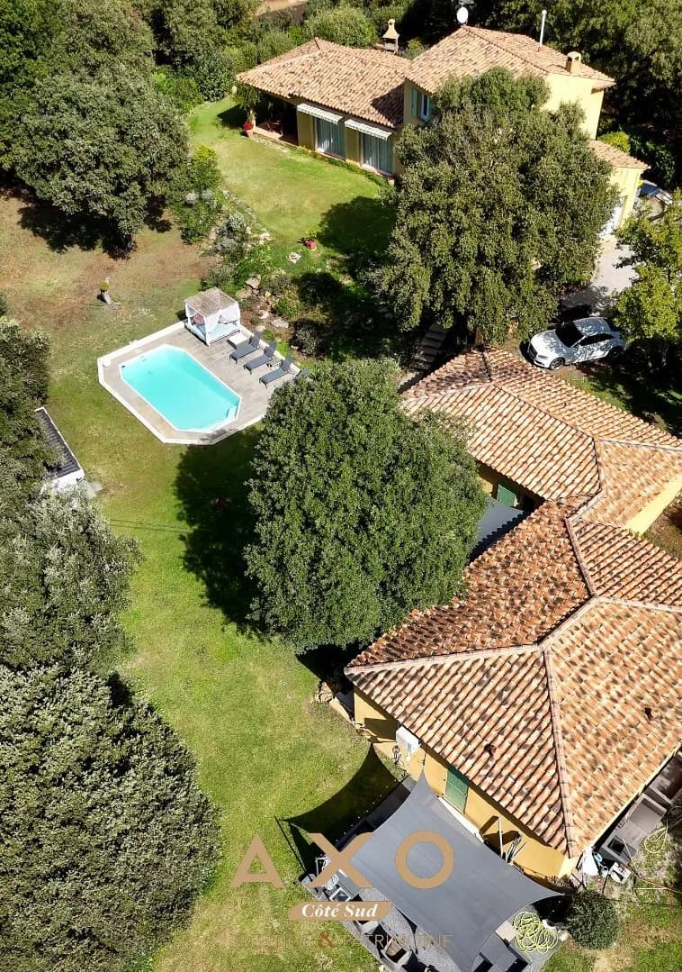 Ensemble Immobilier - Photo 1
