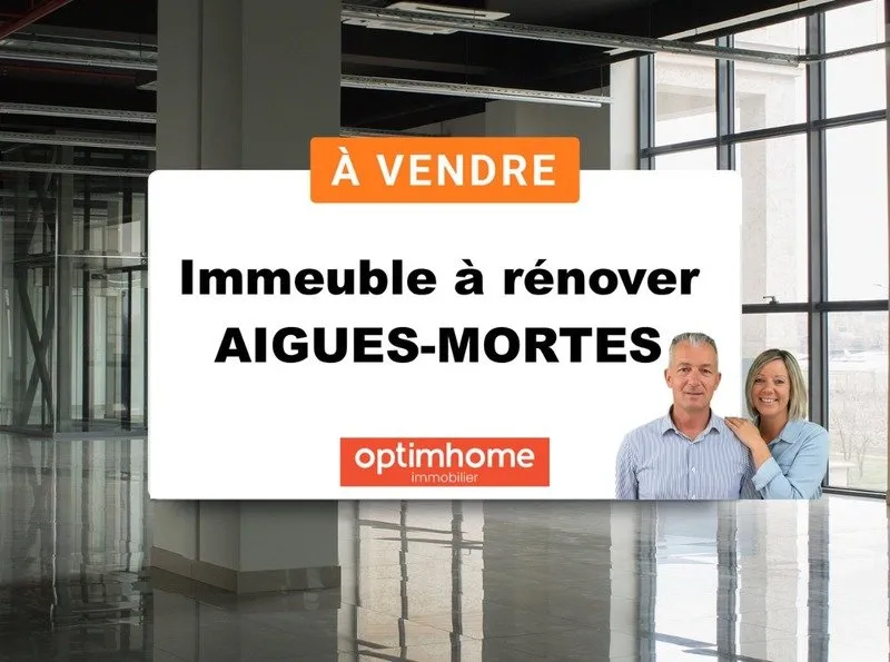 AIGUES-MORTES IMMEUBLE 7 PIÈCES 210 M2 + GARAGE 60 M2 - Photo 1