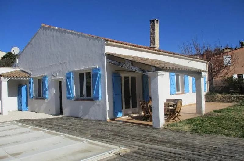 Ensemble immobilier T13 de 368 m2 sur 1414 m2 de terrain avec piscine et garages - Photo 1