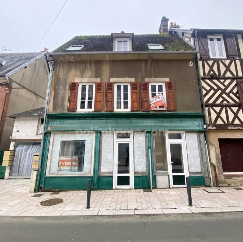 Opportunité rare - Immeuble de rapport idéalement situé ! - Photo 1