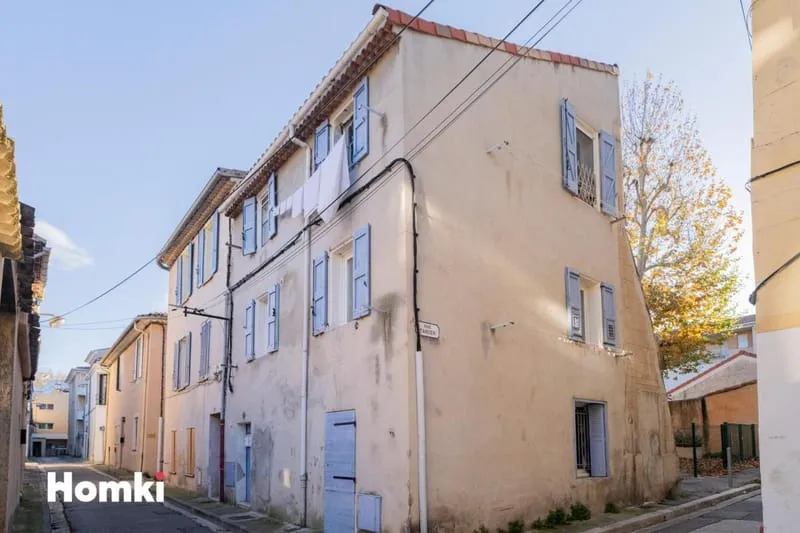 Immeuble T6 de 84 m2 à Aubagne 13400, Rue d'Isly - Photo 1