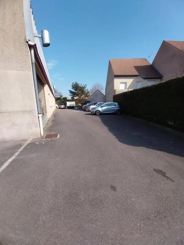 PERRIGNY-LES-DIJON-ENSEMBLE IMMOBILIER PROFESSIONNEL DE 1051m² - Photo 1