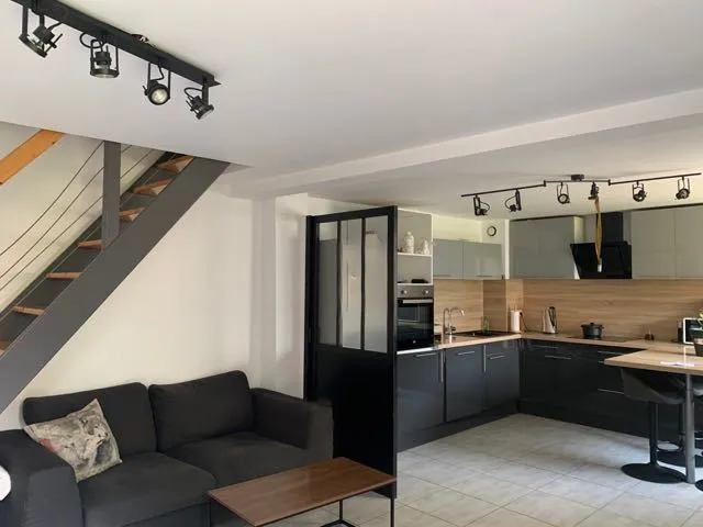 Immeuble de rapport en monopropriété - URCEREY - Photo 1