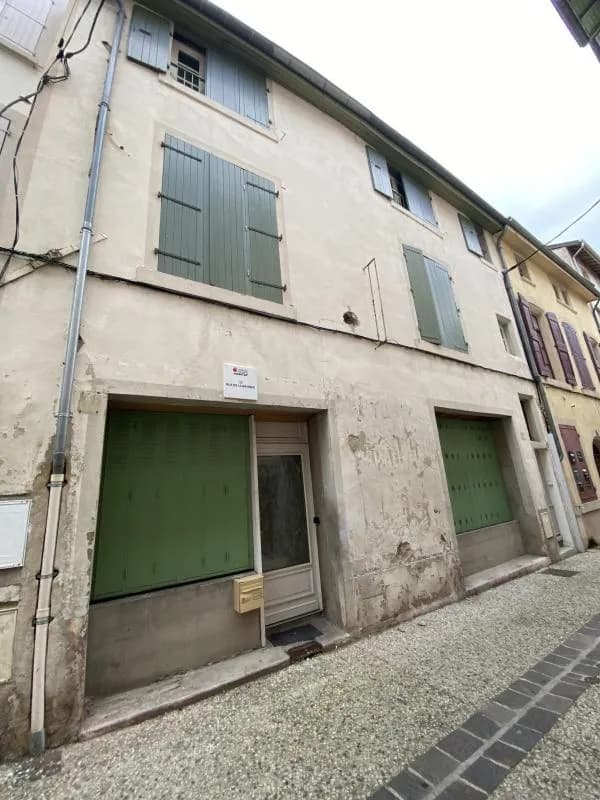Immeuble avec deux entrées indépendante - Photo 1