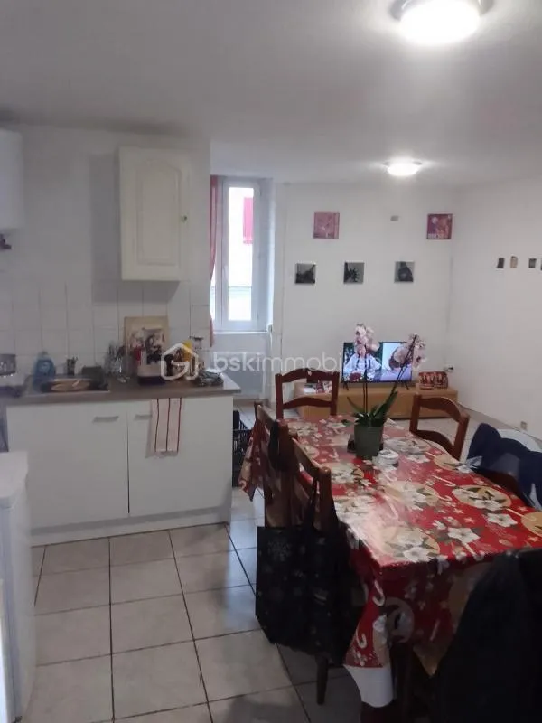 Immeuble mixte de 333 M2 à La Grand Combe - Photo 1