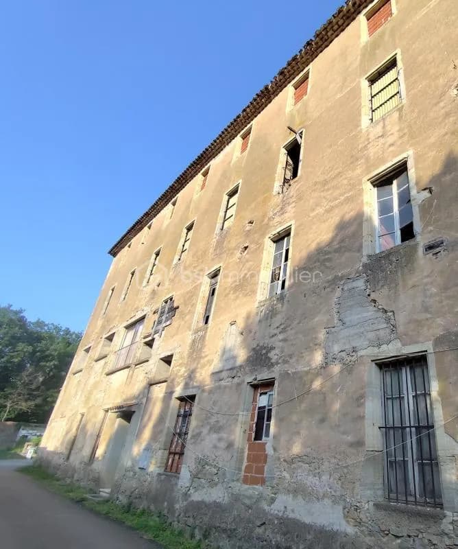 Immeuble de rapport - Fort potentiel - Bédarieux - 115.000€ HAI - Photo 1