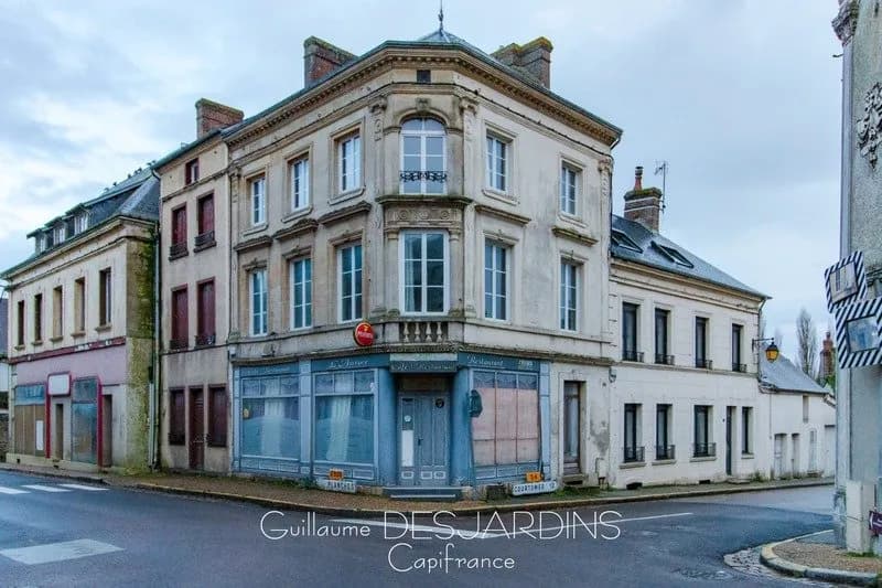 Dpt Orne (61), à vendre LE MERLERAULT immeuble - Photo 1
