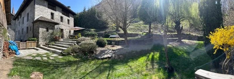 Ensemble immobilier d'exception- presbytère- Tarentaise COURCHEVEL (73) - Photo 1