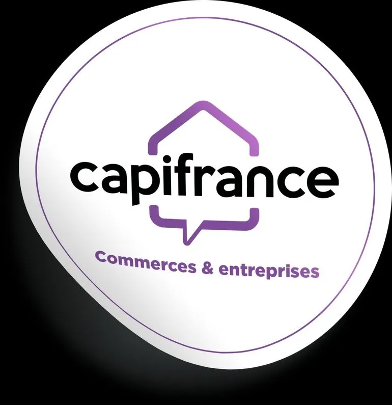 ⚜ MERIGNAC (16) A Vendre IMMEUBLE avec PARKING PLATE-FORME Goudronnée ⚜ - Photo 1