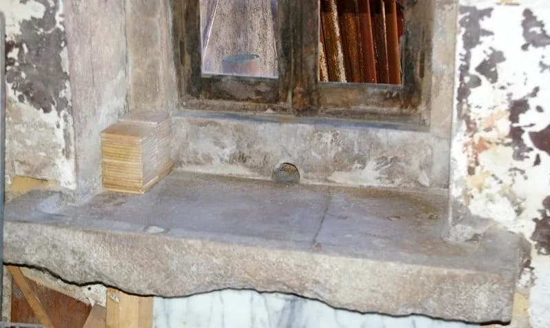 Dpt Ain (01), à vendre SAINT JULIEN SUR REYSSOUZE immeuble - Photo 1