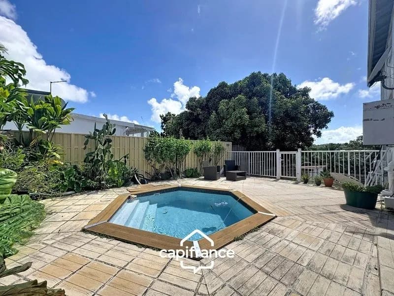 À VENDRE - IMMEUBLE DE RAPPORT COMPOSÉ DE 3 LOGEMENTS 430 m² LES ABYMES (97139) - Photo 1