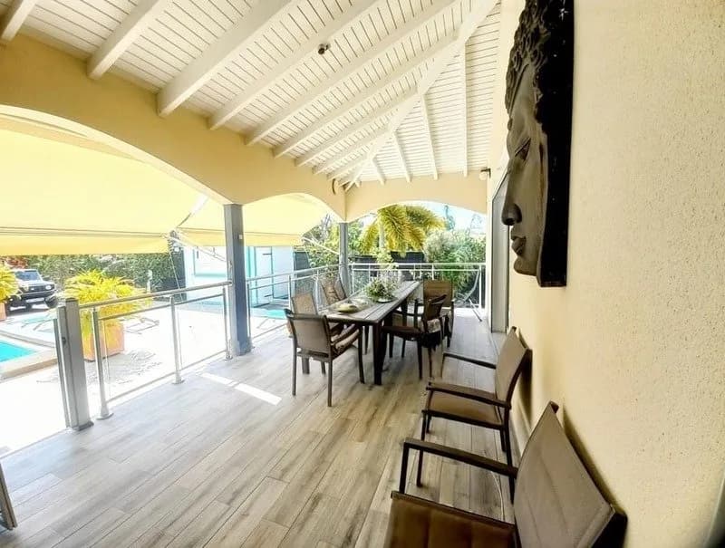 Ensemble immobilier, 2 villas avec piscine à vendre 6 pièces SAINTE ANNE GISSAC (971) - Photo 1
