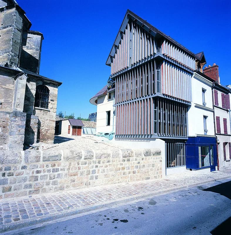 CHATEAU THIERRY (02) hyper centre à vendre Immeuble de rapport de grande qualité architecturale - Photo 1