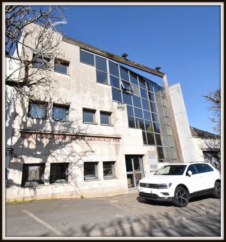 Immeuble et usine à VITRY SUR SEINE (94) Belle rentabilité - Photo 1