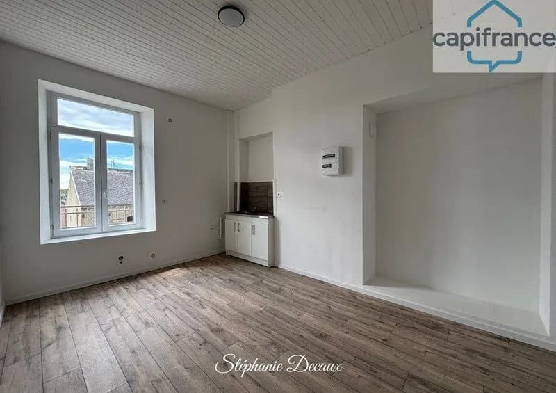 A VENDRE : Immeuble - 5 appartements - à Fourmies (59) - Photo 1