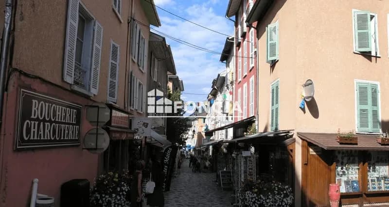 IMMEUBLE A VENDRE LOUE DANS SON ENTIERETE ALLEVARD - Photo 1