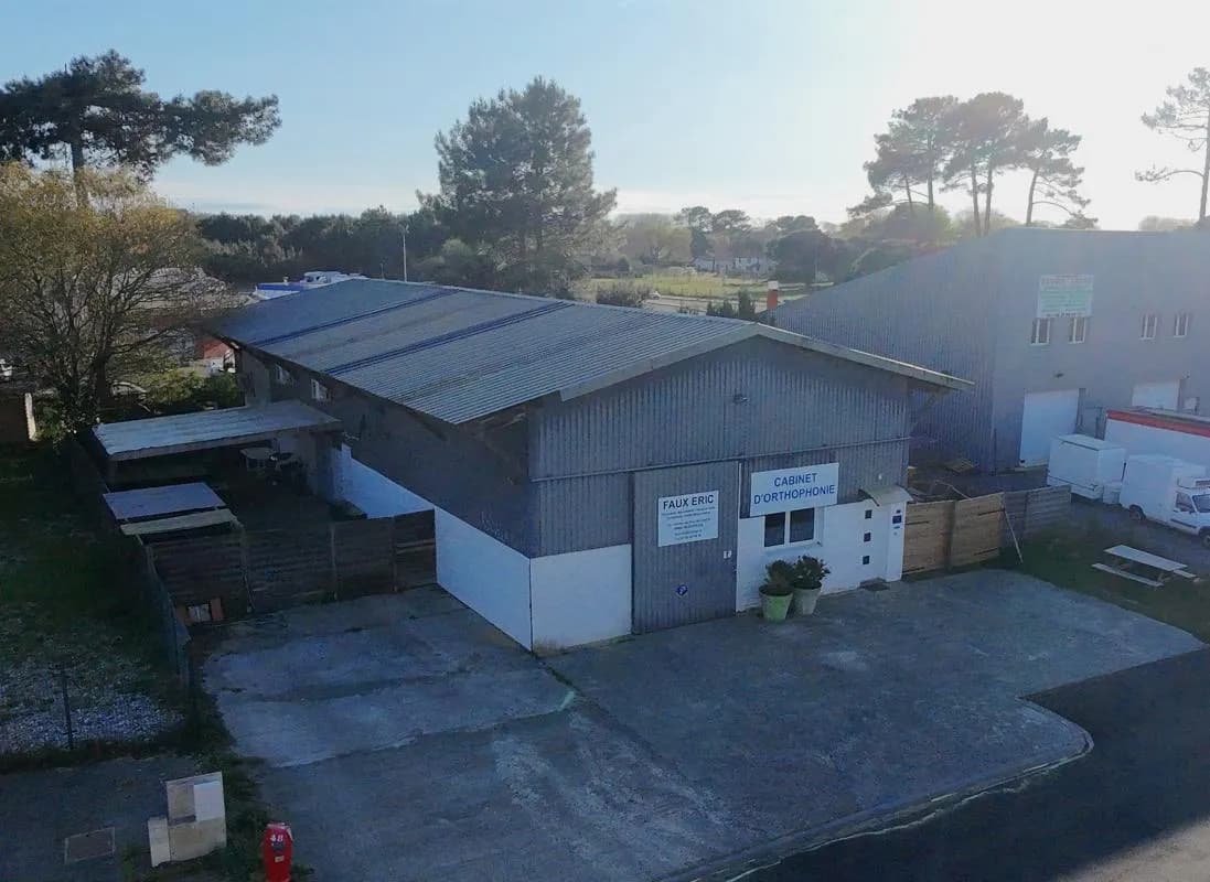 Bien Commercial À Vendre - Photo 1