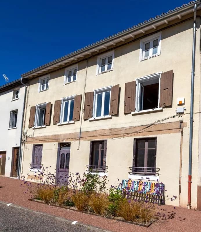 Immeuble de caractère de 270 m² au coeur d'un village dynamique - Photo 1