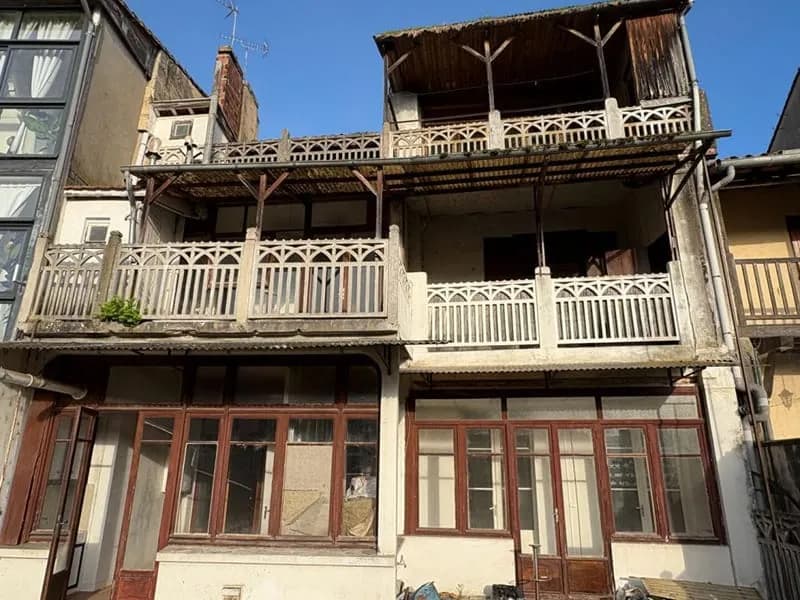 LA REOLE - Investissement : ensemble immobilier à fort potentiel - Photo 1