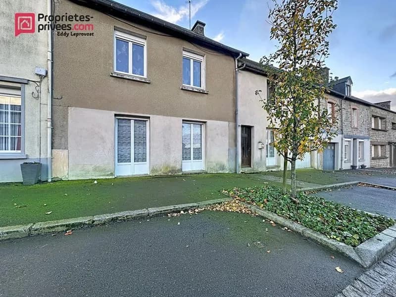 Ensemble immobilier - 2 maisons de 141m² à Juvigny Les Vallées - Photo 1