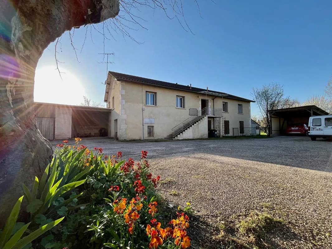 Immeuble 160 m² - 2 appartements - Proche Agen - Photo 1