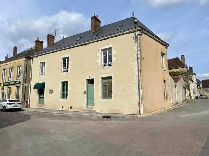 Bellême centre - Immeuble de rapport avec commerce et appartements meublés - Rentabilité et potentiel d'évolution - Photo 1