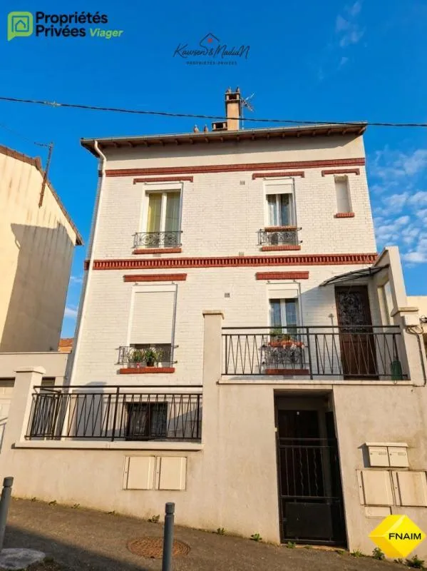 VIAGER OCCUPE Immeuble avec 2 Appartements parking et cour - Photo 1