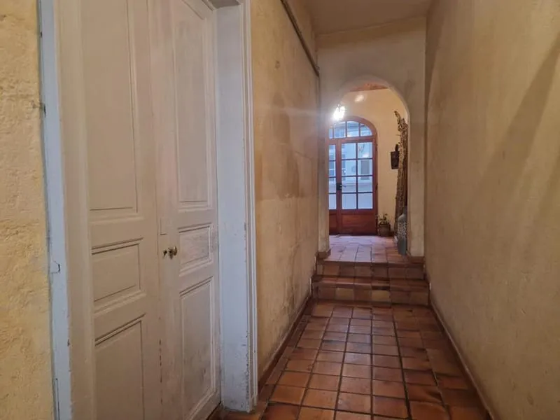 Immeuble de rapport 9 pièces 264 m² - Photo 1