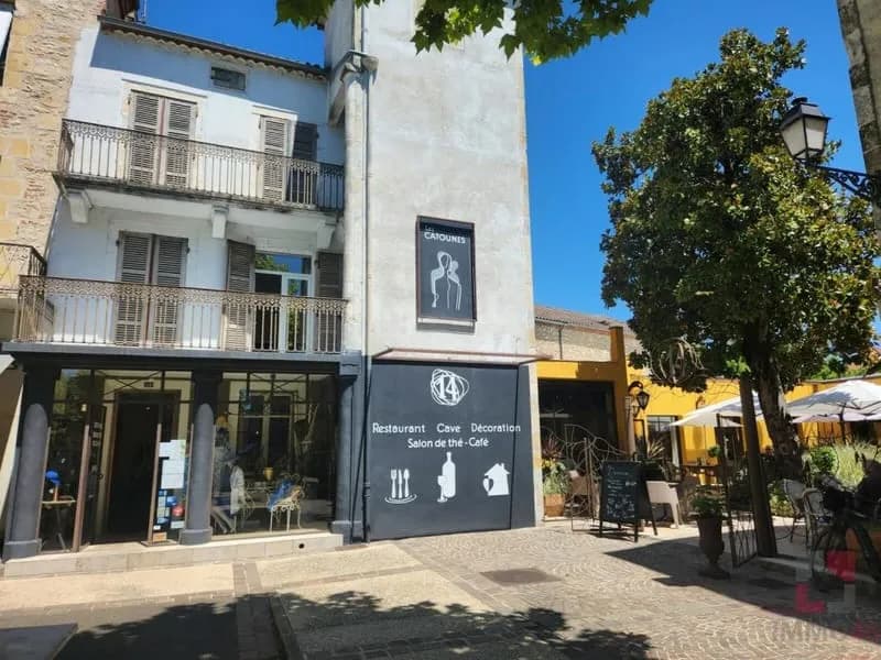 Ensemble immobilier atypique sur un emplacement n°1! - Photo 1