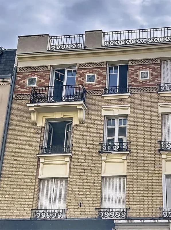 IMMEUBLE REIMS BOULINGRIN - Photo 1