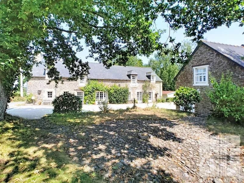 Ensemble immobilier de deux maisons, charme et authenticité - Photo 1