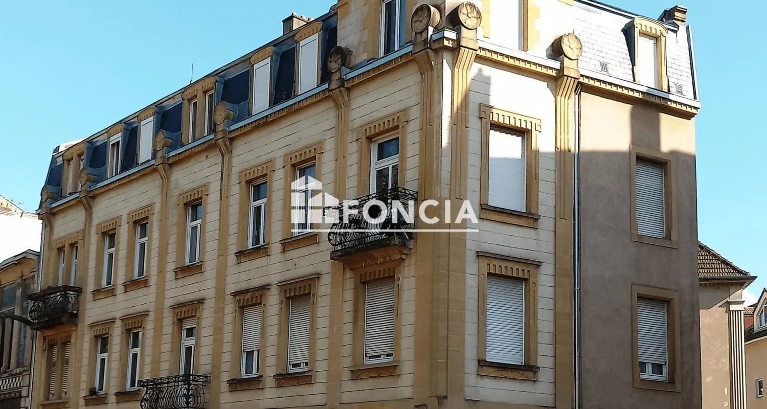 IMMEUBLE DE RAPPORT - Photo 1
