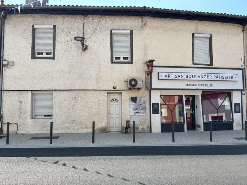 Rion-des-Landes - Immeuble de rapport - Photo 1