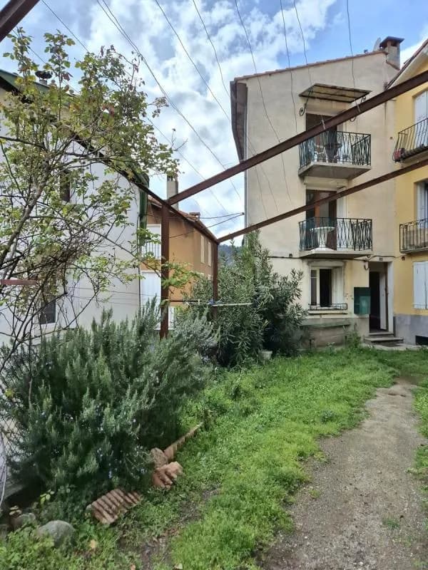 Immeuble - Photo 1