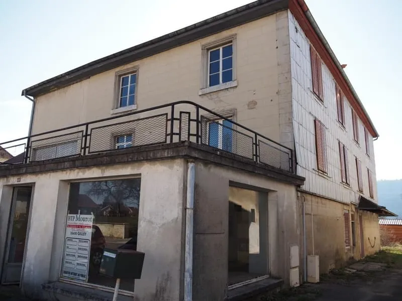 Idéal promoteur - Immeuble à Arc-sous-Cicon - Photo 1