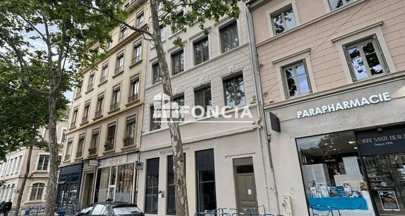 Croix Rousse - immeuble en bloc - Photo 1