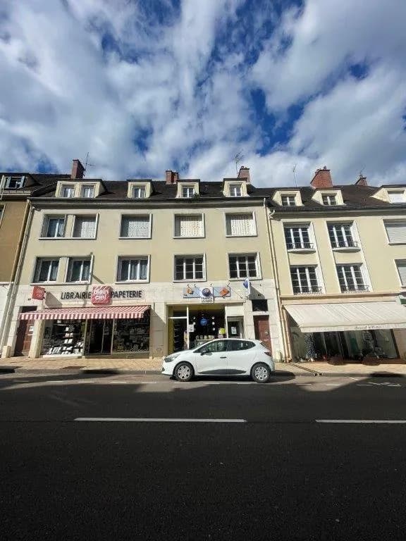 IMMEUBLE DE RAPPORT EN CENTRE VILLE - Photo 1
