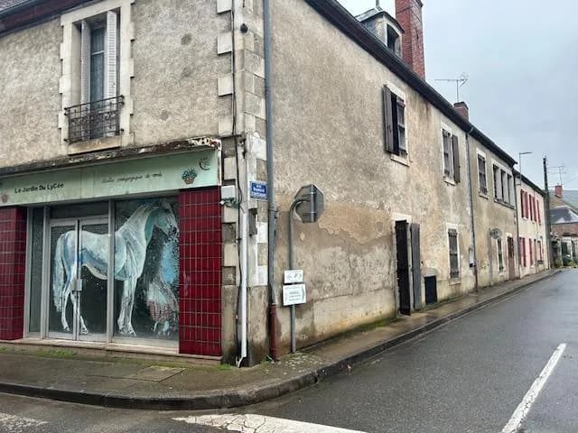 Immeuble 5 pièces - Photo 1