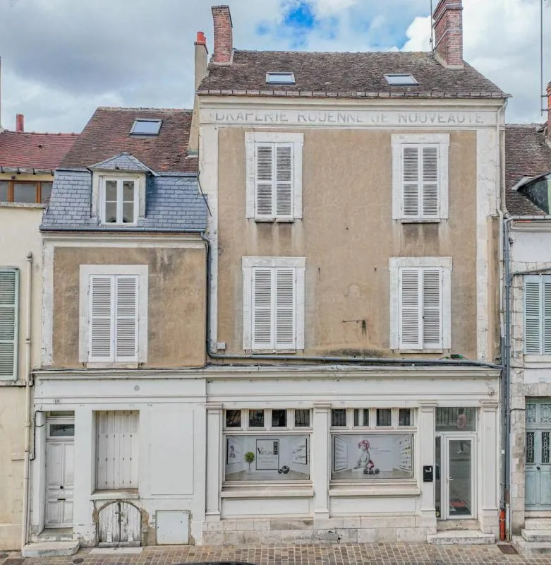 Immeuble 10 pièces - Photo 1